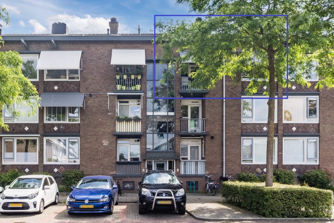 Photo 1 of Charlotte de Bourbonstraat 42