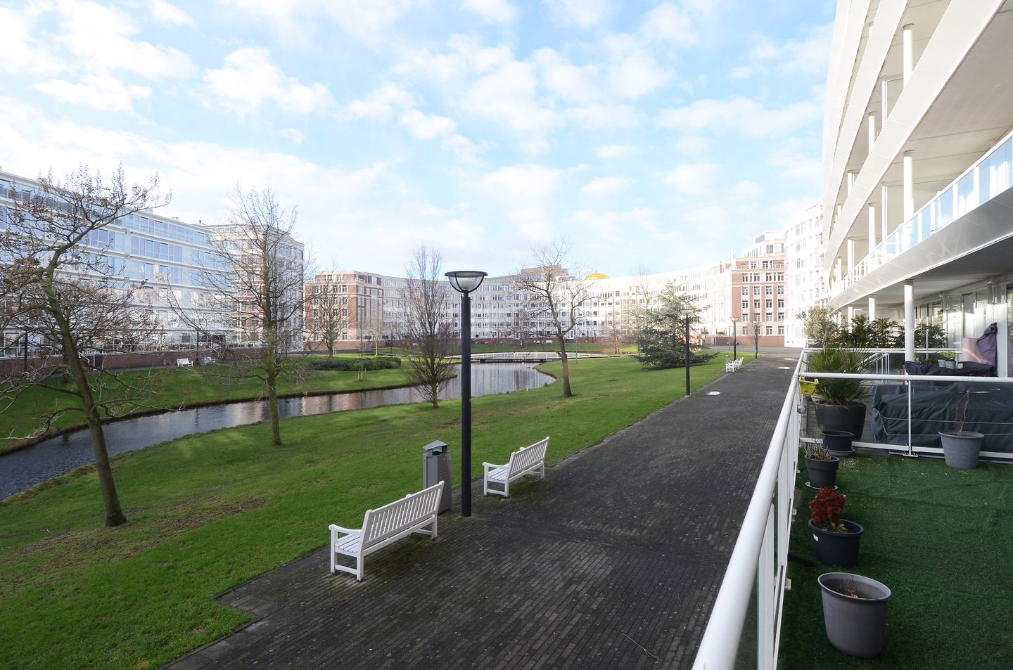 Photo 19 of Burgemeester De Monchyplein 283