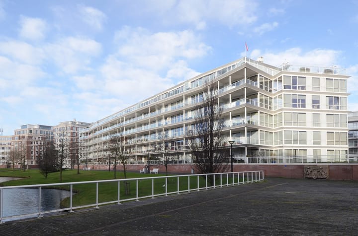 Photo 2 of Burgemeester De Monchyplein 283