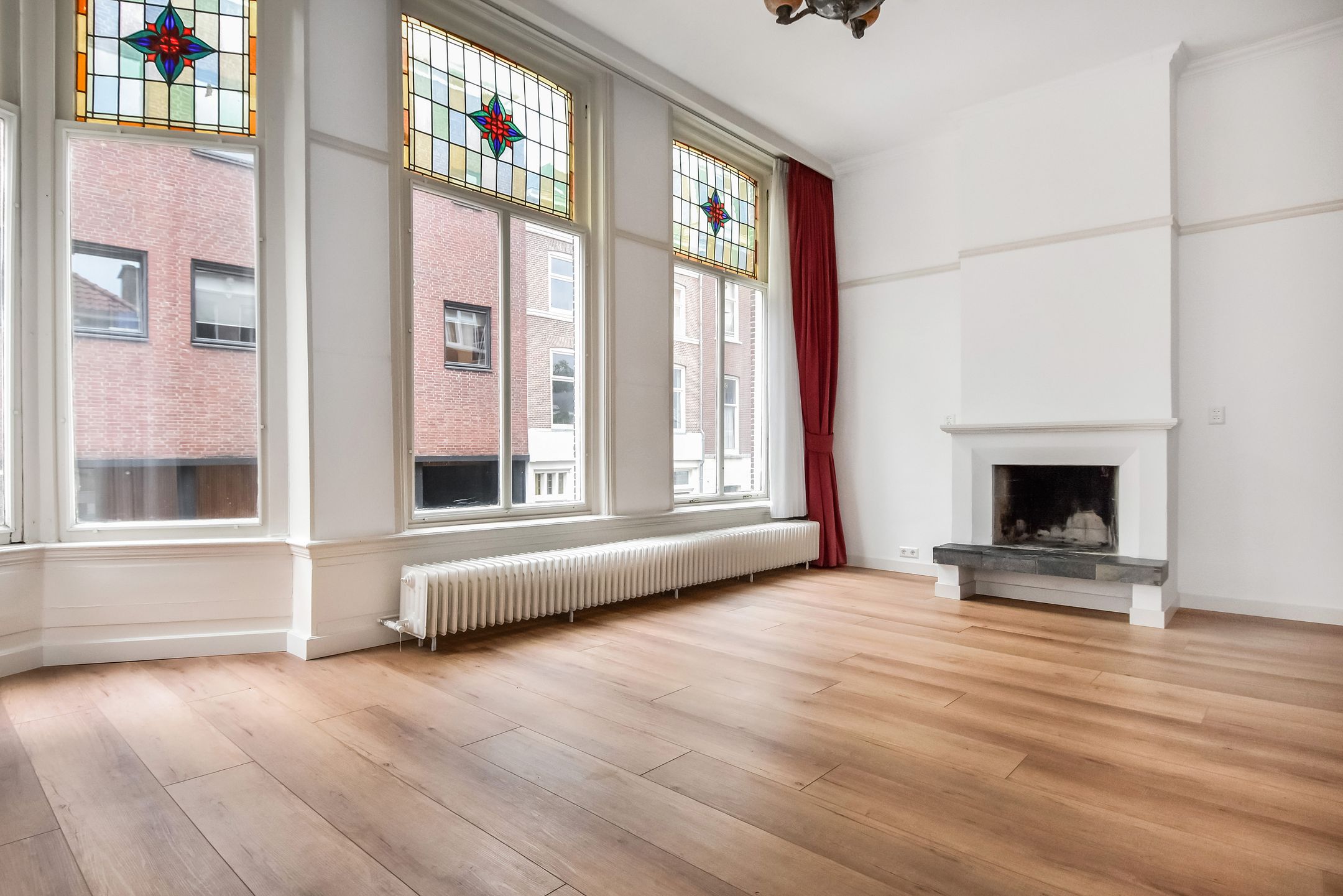 Photo 9 of De Ruijterstraat 27