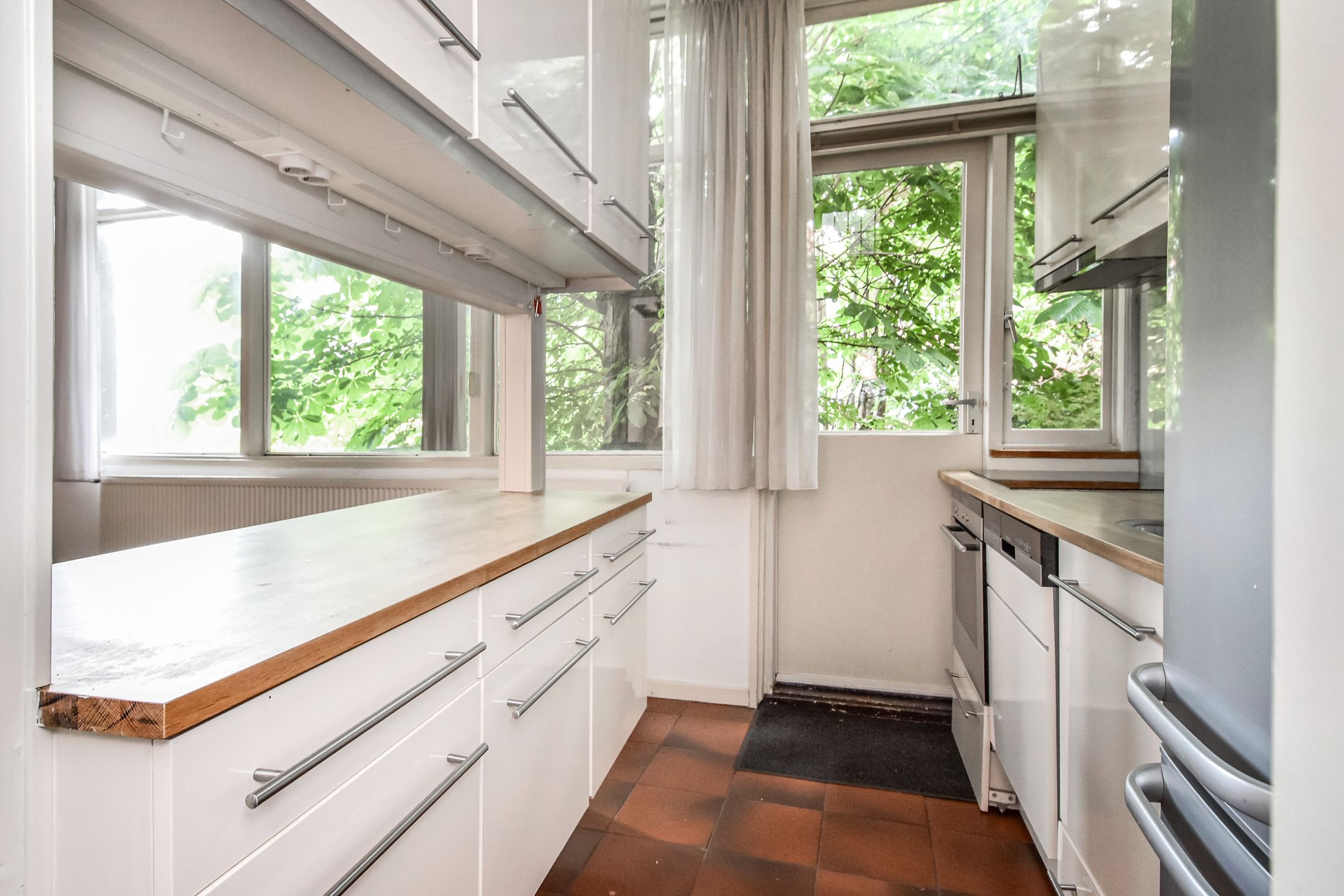 Photo 21 of De Ruijterstraat 27