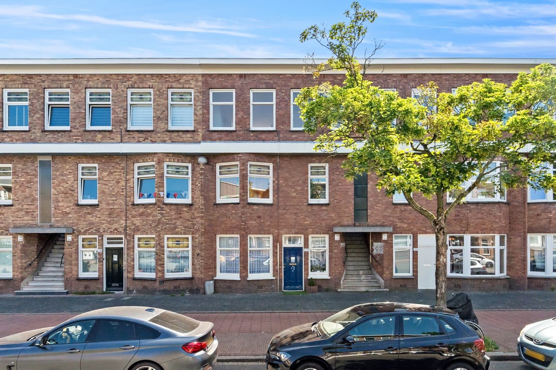 Photo 2 of Van Musschenbroekstraat 124