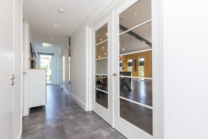 Vrijstaande woning te koop: Sakuralaan 6, Almere