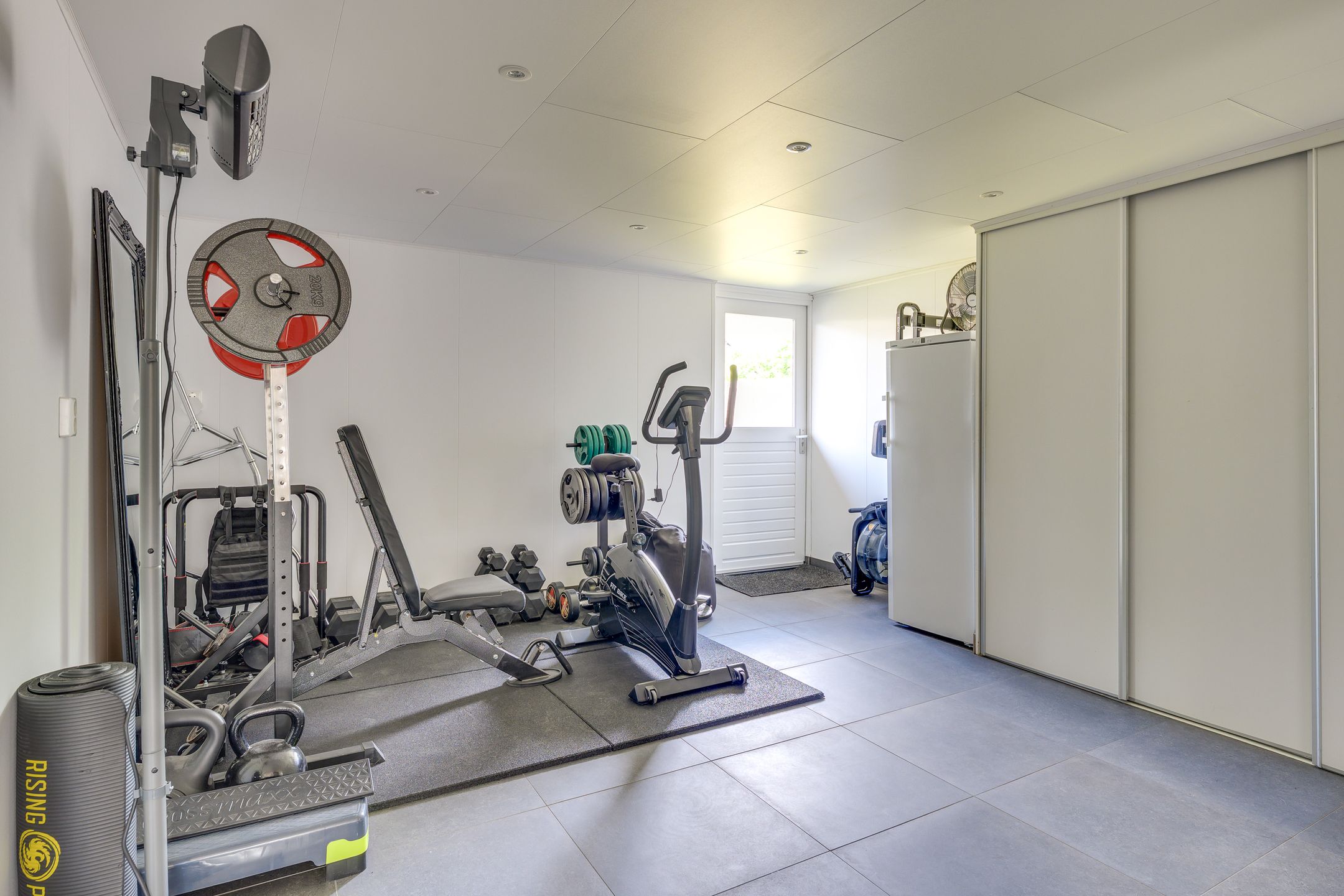 Photo 21 of Aurora 15