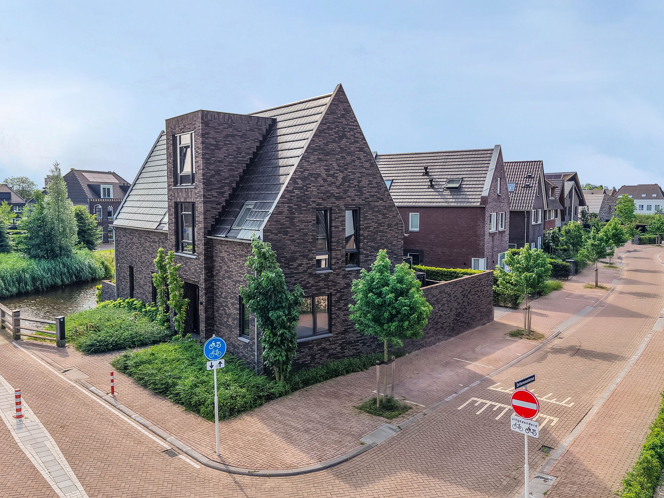 Zaltbommelstraat 30 