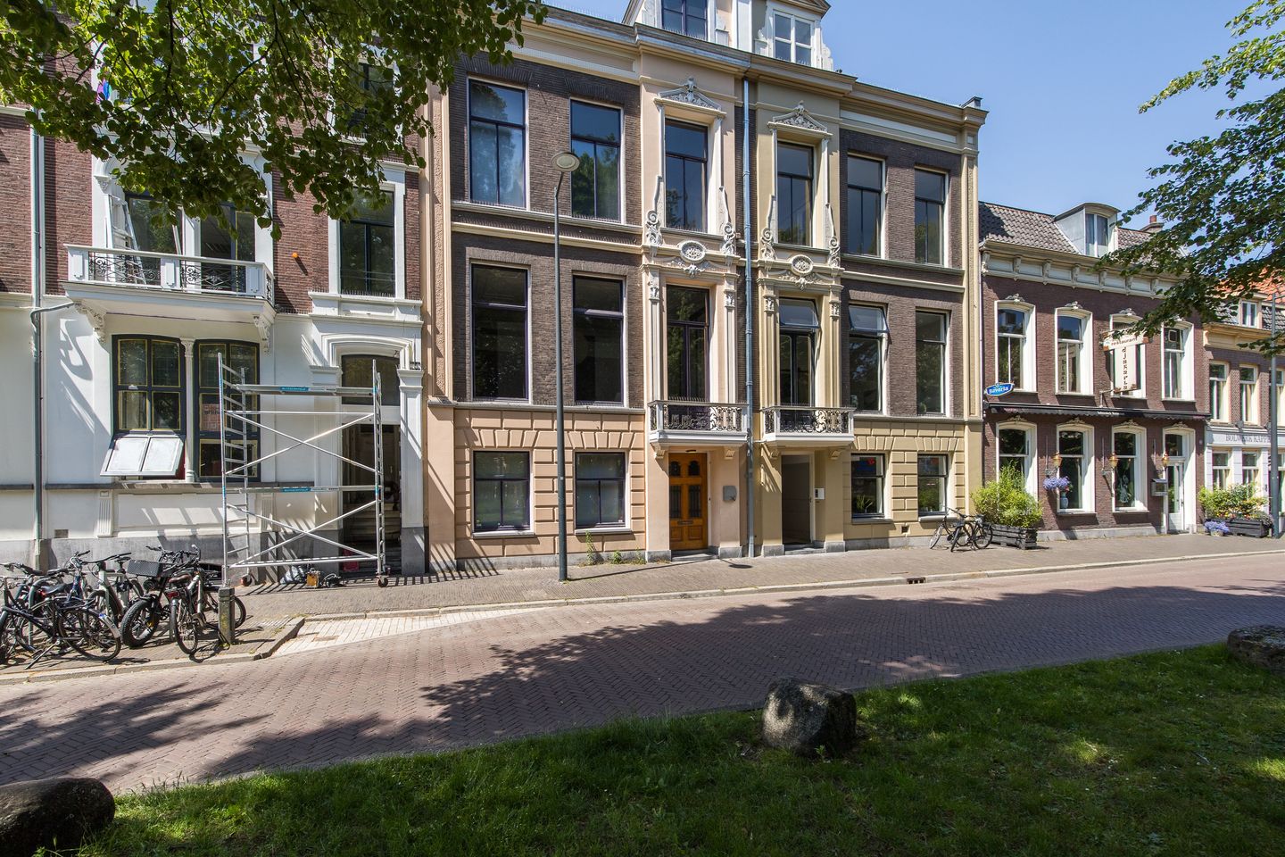 View photo 2 of Lucasbolwerk 17