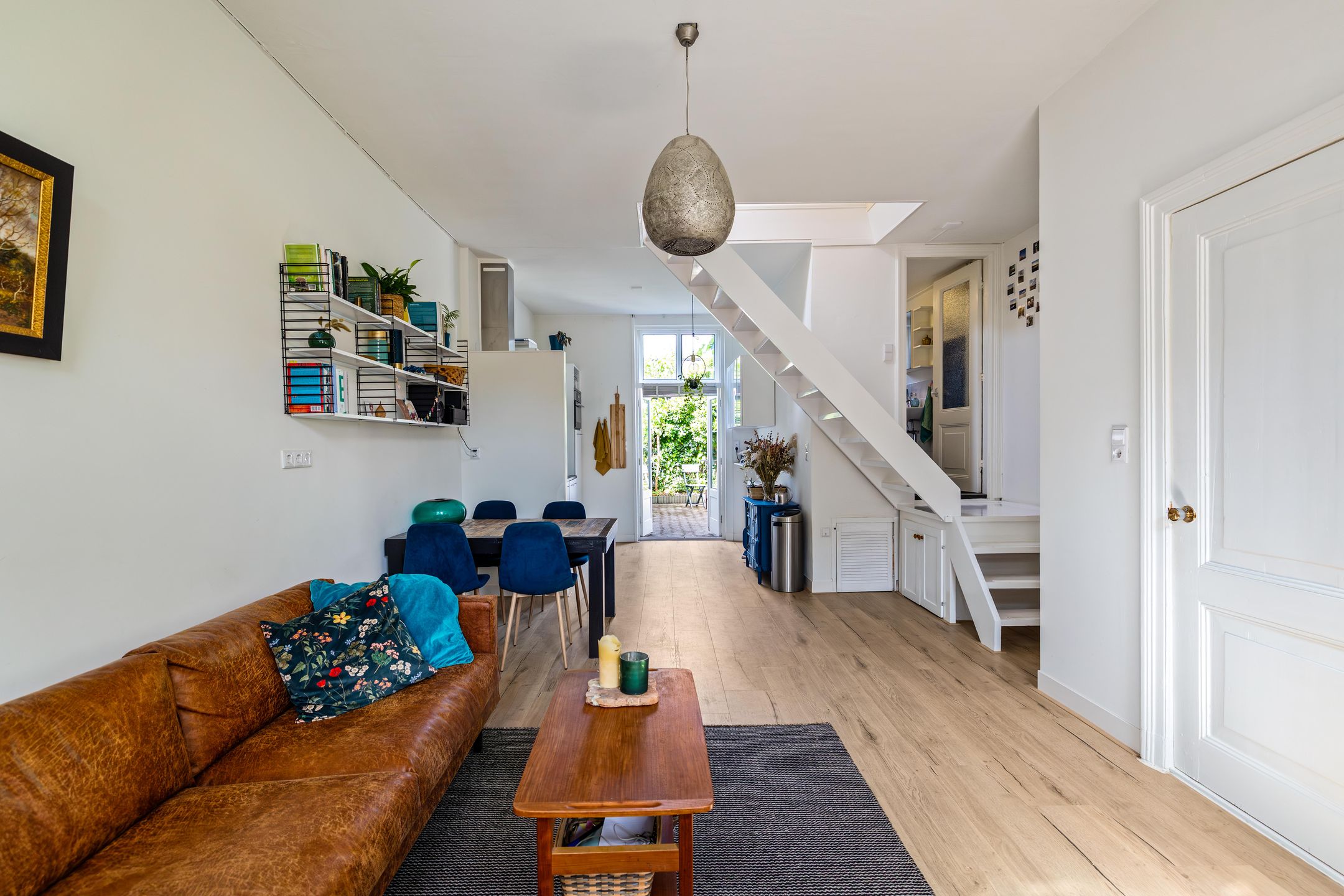 Photo 12 of Selwerderstraat 6