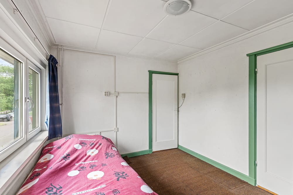 Photo 35 of Walhofstraat 131