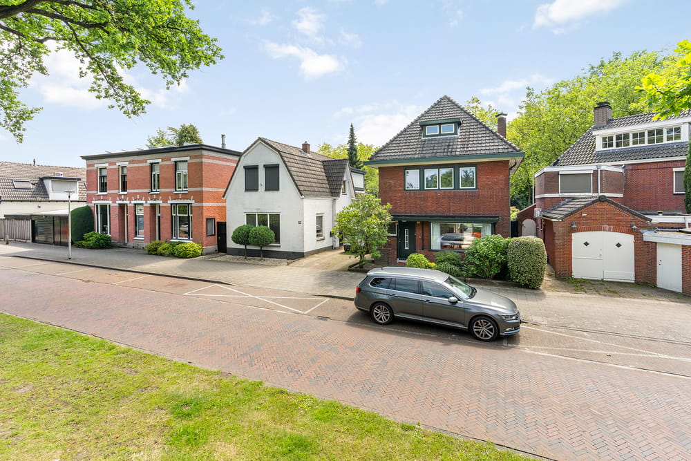 Photo 14 of Walhofstraat 131
