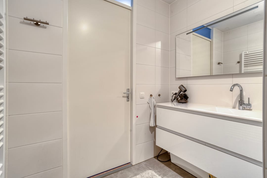 Photo 22 of Caro van Eyckstraat 11