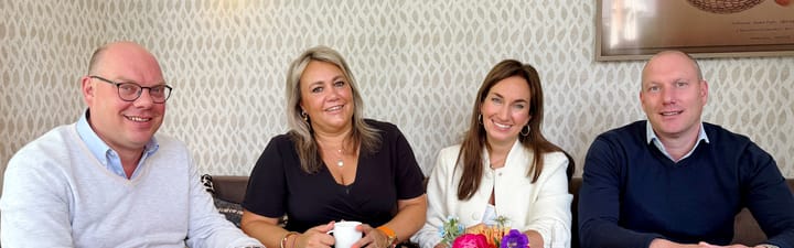 office-banner