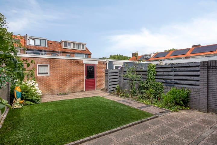 Tussenwoning te koop: Gilbert van Zinnikstraat 48, Breda