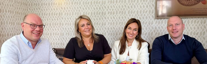 office-banner