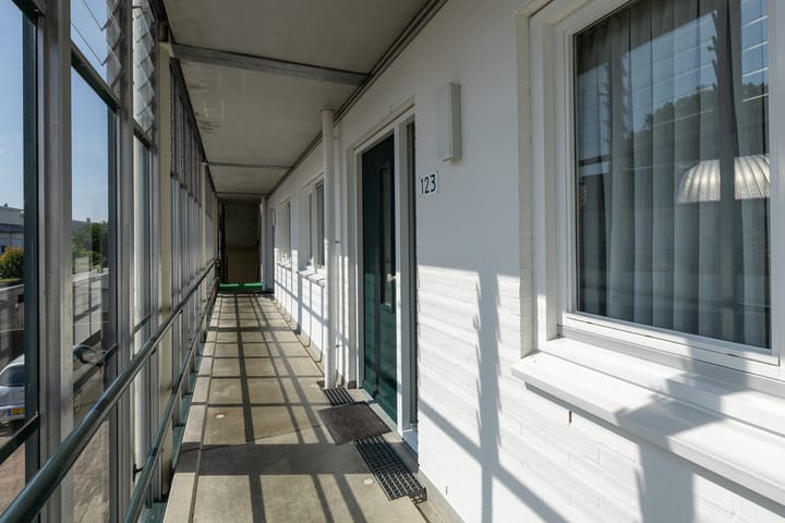 Appartement te koop: Afrikalaan 123, Alphen Aan Den Rijn