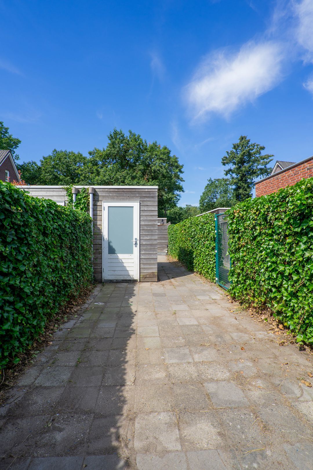 Photo 38 of Cederstraat 18