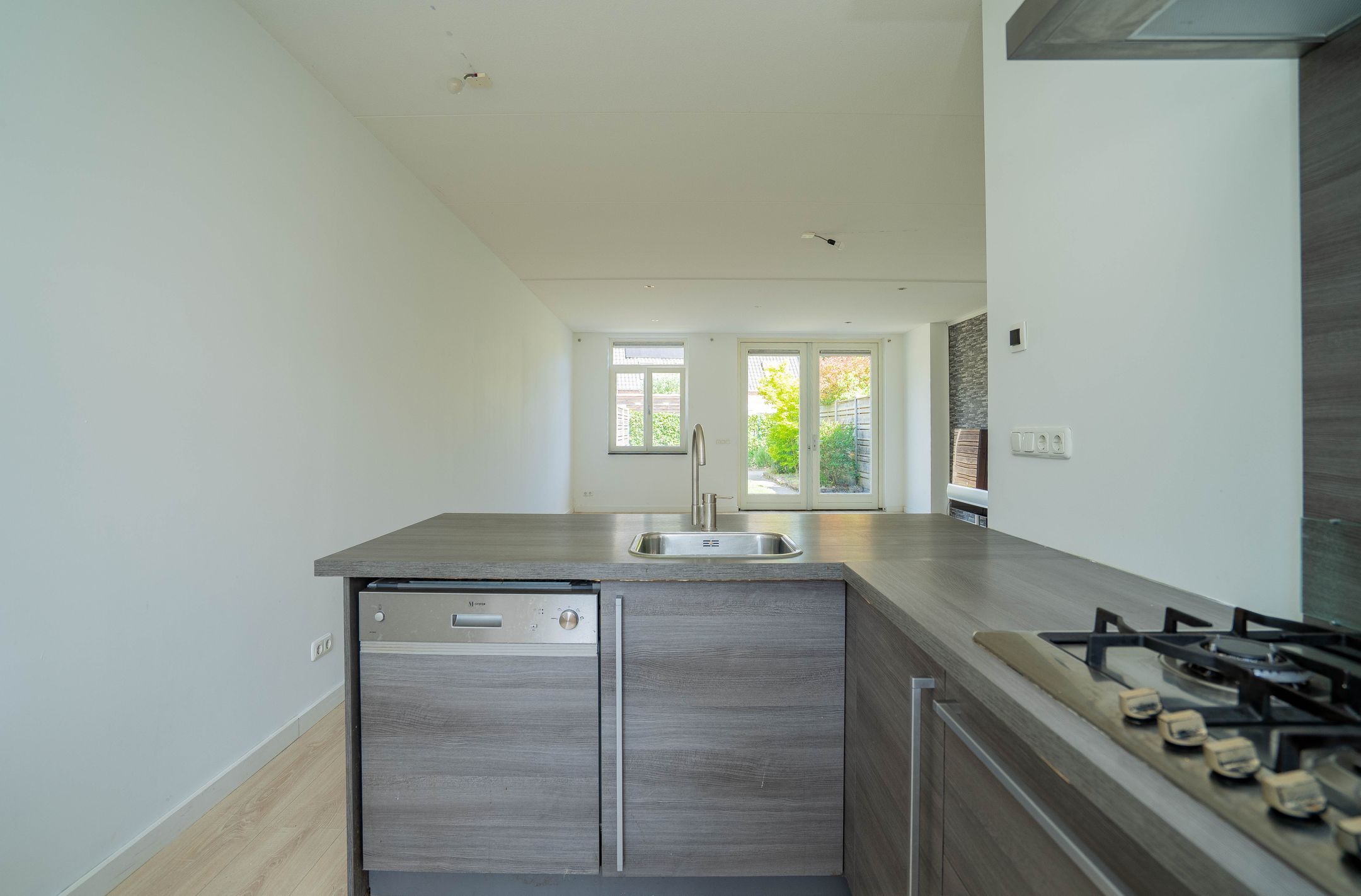 Photo 15 of Cederstraat 18