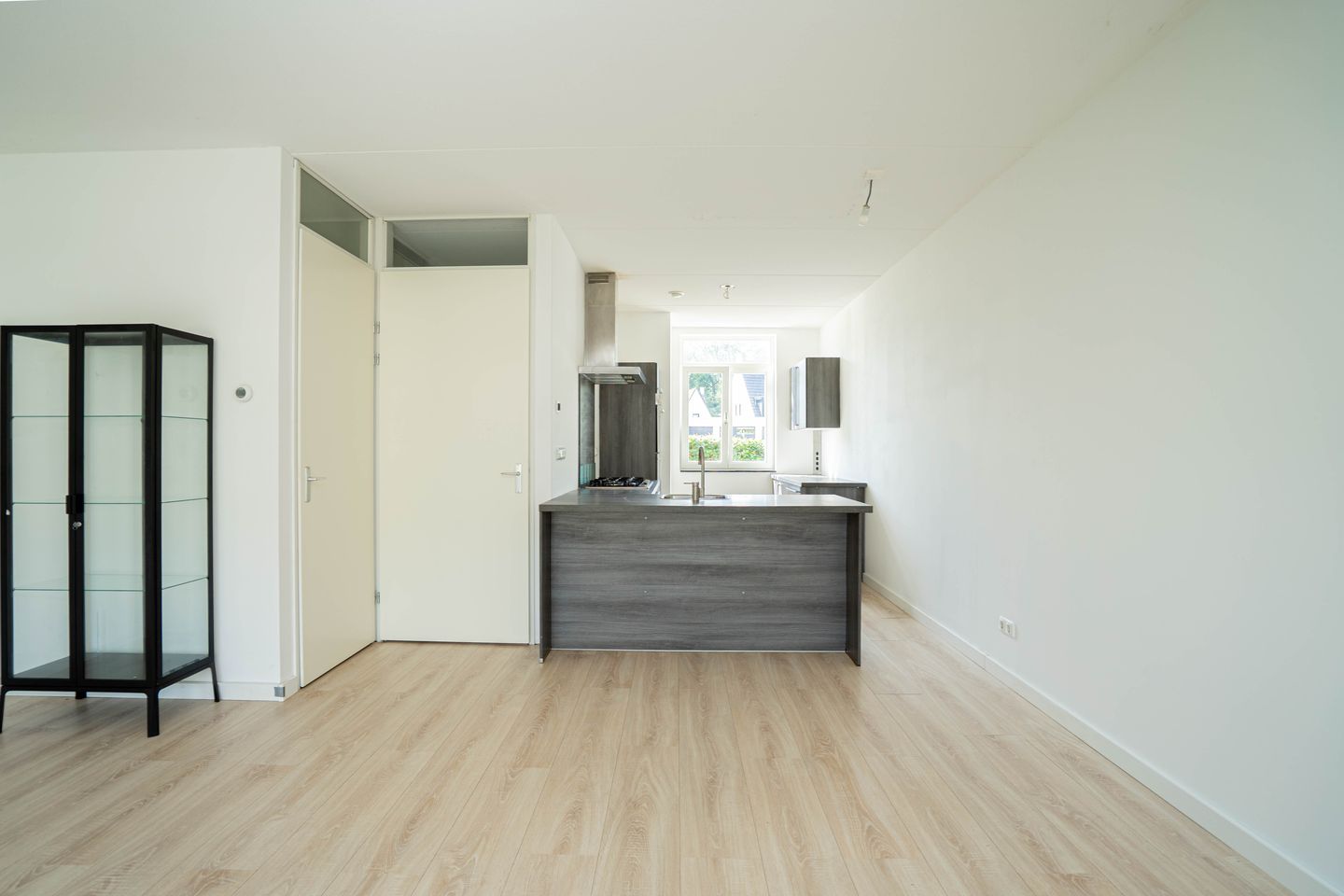 Photo 10 of Cederstraat 18