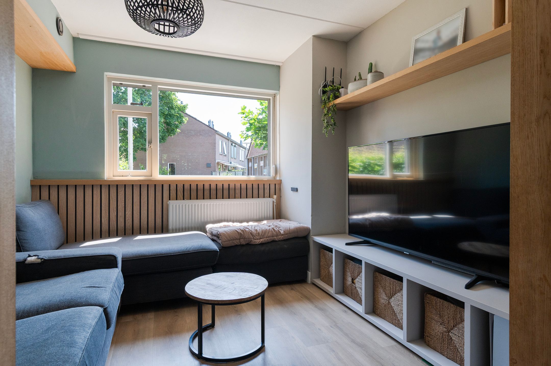 Photo 12 of van Coeverdenstraat 1