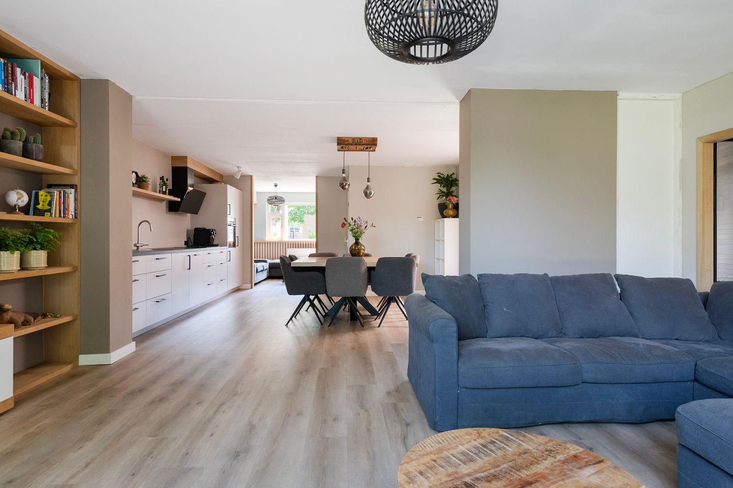 Photo 14 of van Coeverdenstraat 1