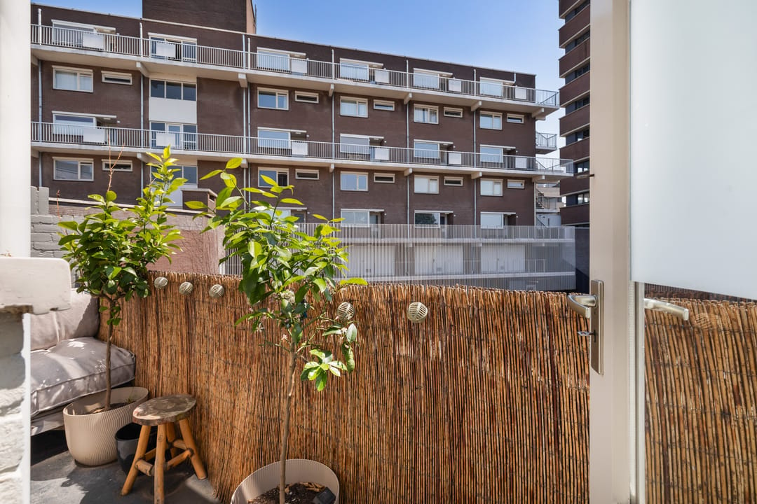 Photo 17 of Raamstraat 46