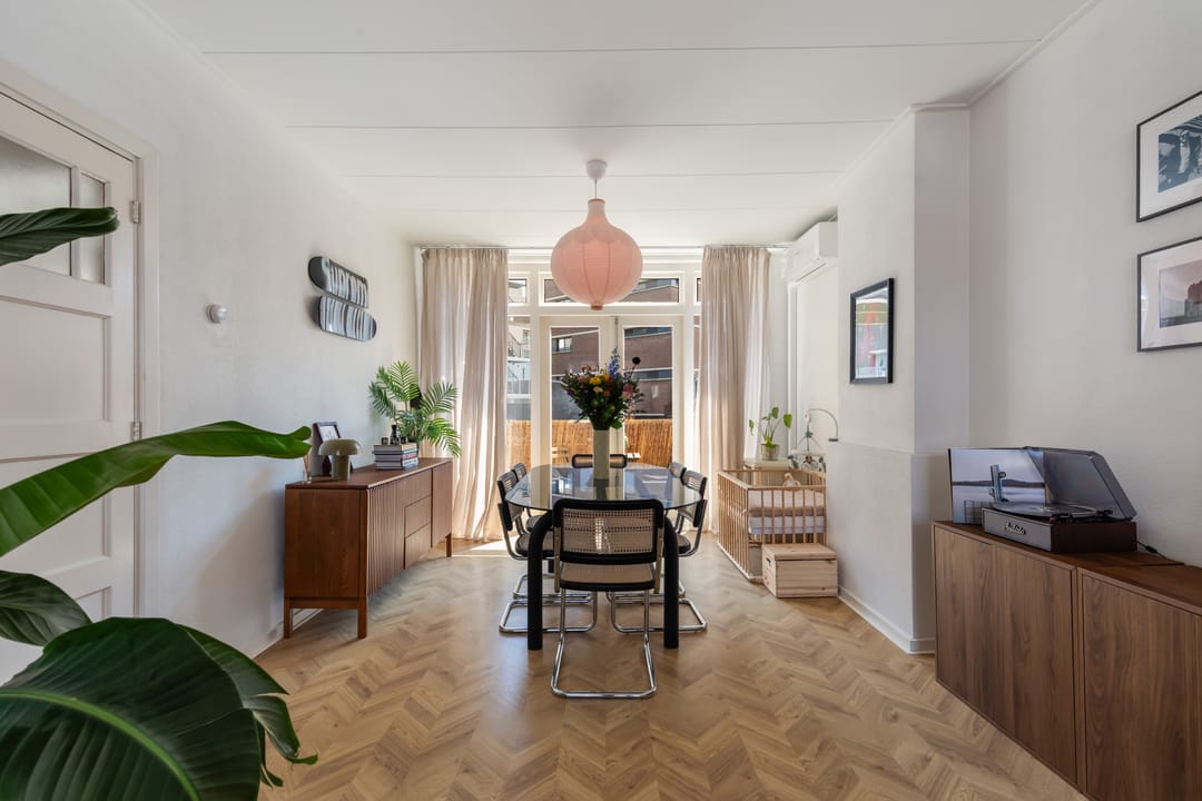 Photo 7 of Raamstraat 46