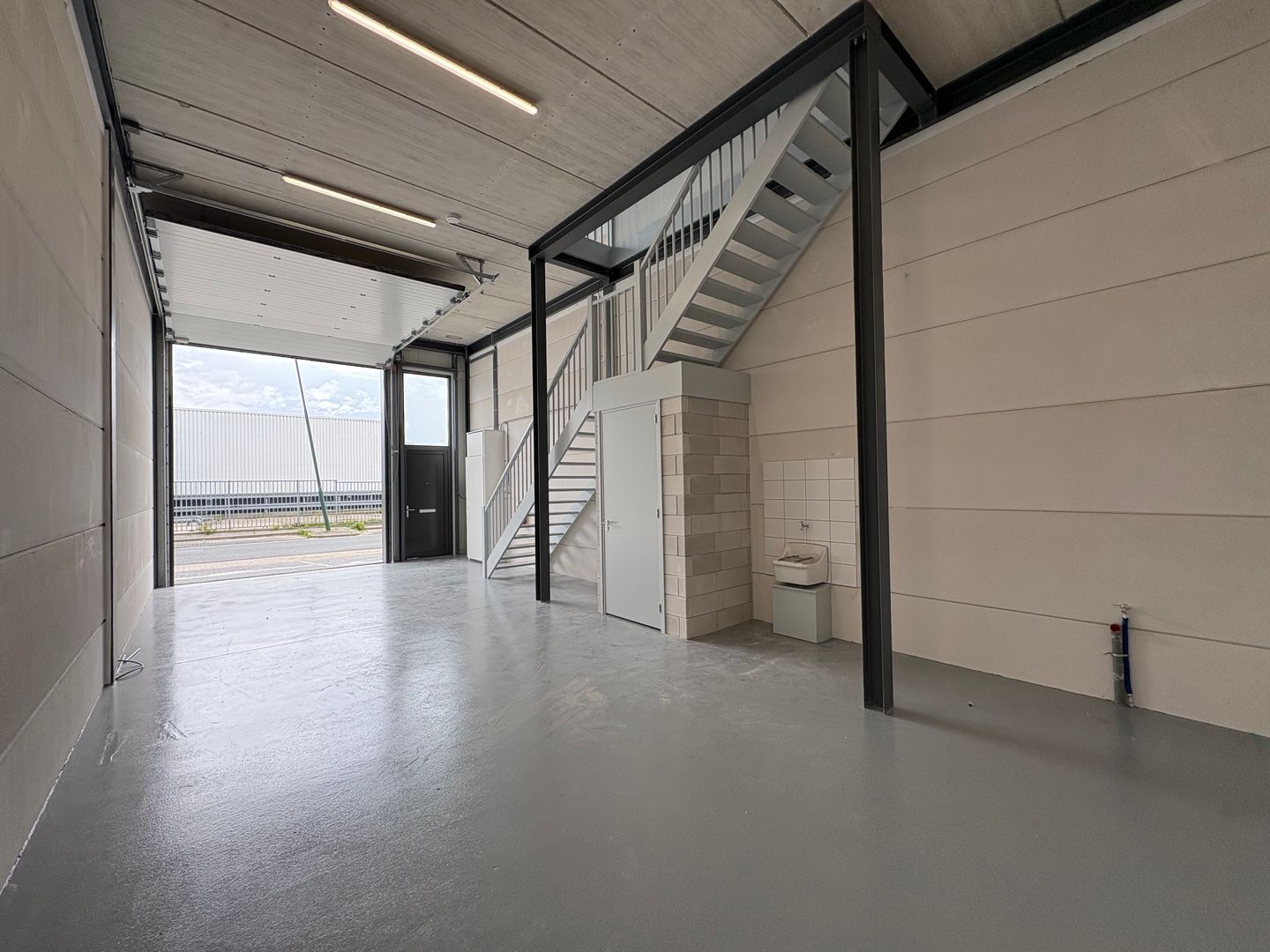 Bekijk foto 3 van Industriepark 11-B
