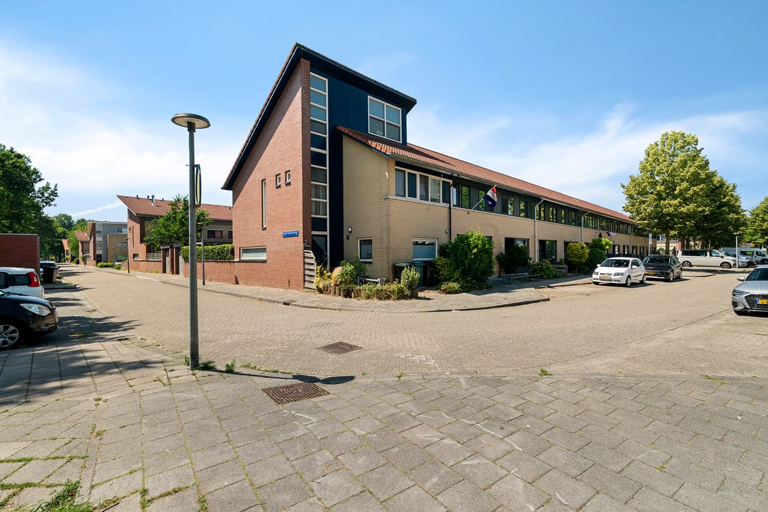 Photo 37 of Rudolf Nureyevstraat 111