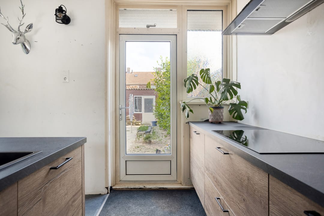 Photo 17 of Baerkenstraat 32