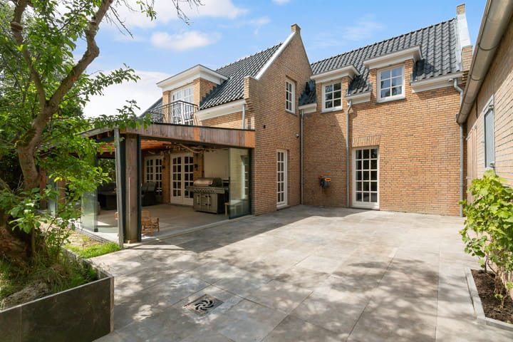 Foto 2 van Wieldrechtse Zeedijk 9