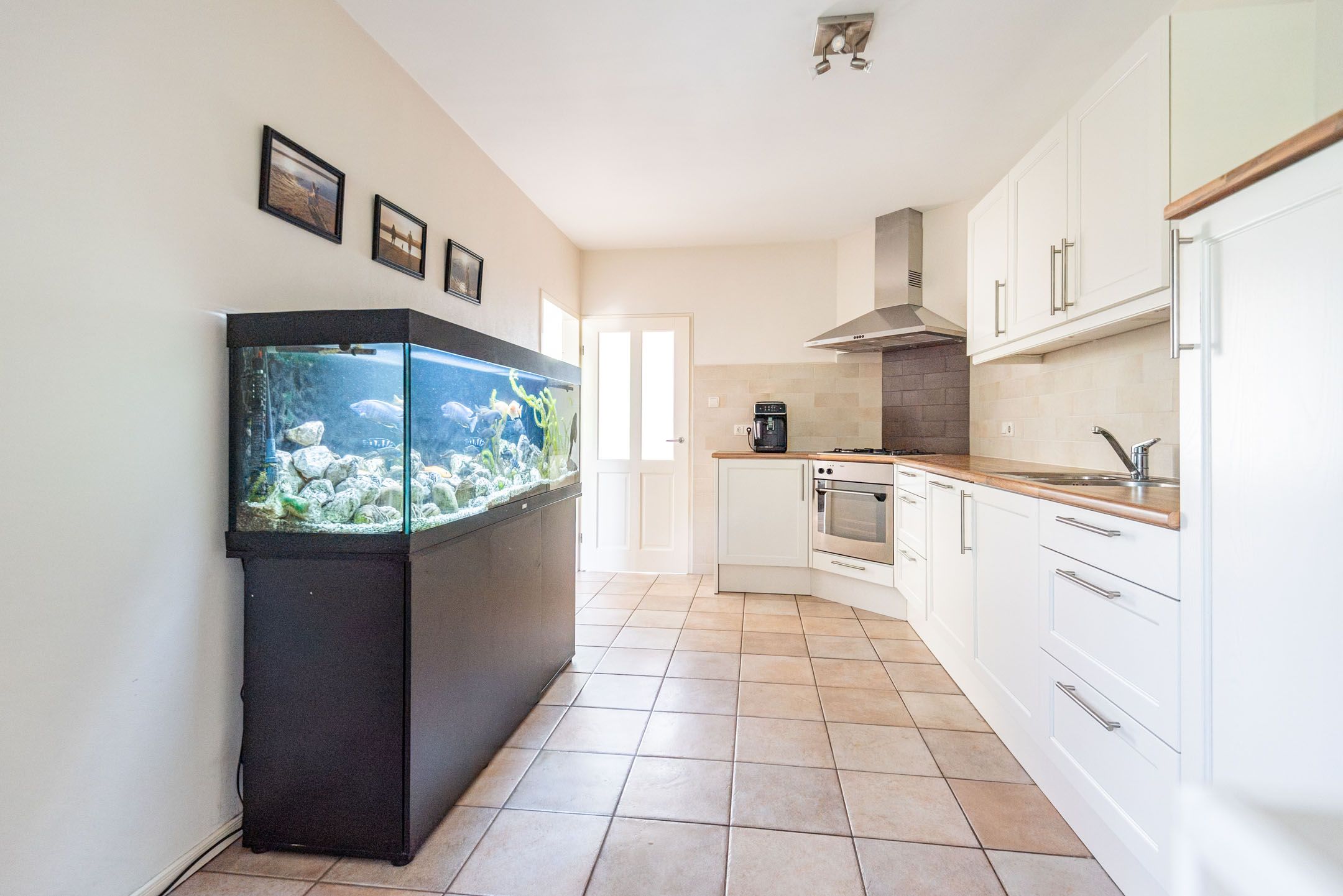 Photo 15 of Rekenkamer 6
