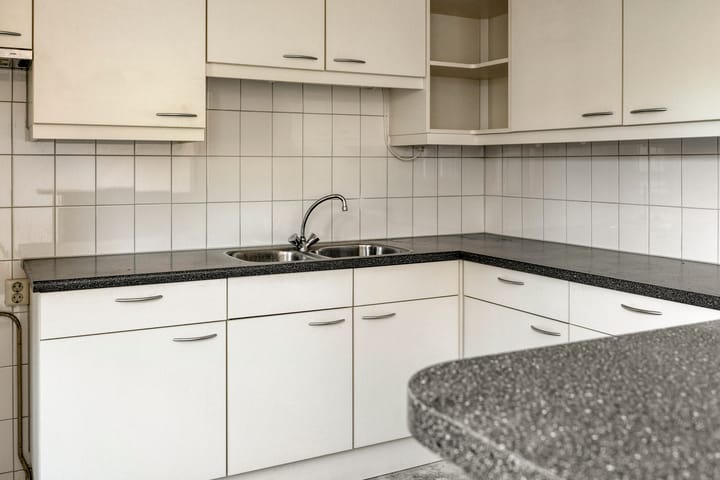 Tussenwoning te koop: De Touwbaan 9, Hendrik-Ido-Ambacht