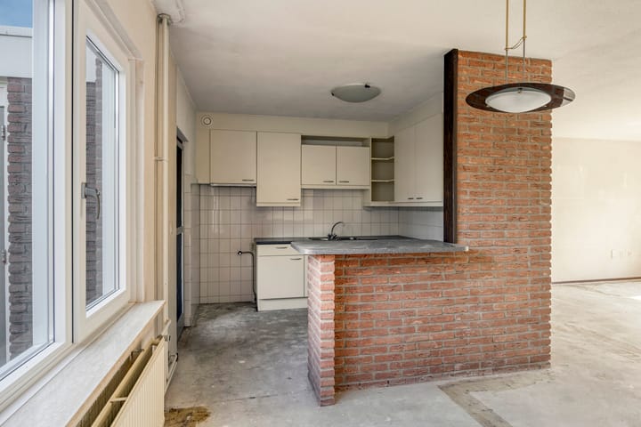 Tussenwoning te koop: De Touwbaan 9, Hendrik-Ido-Ambacht