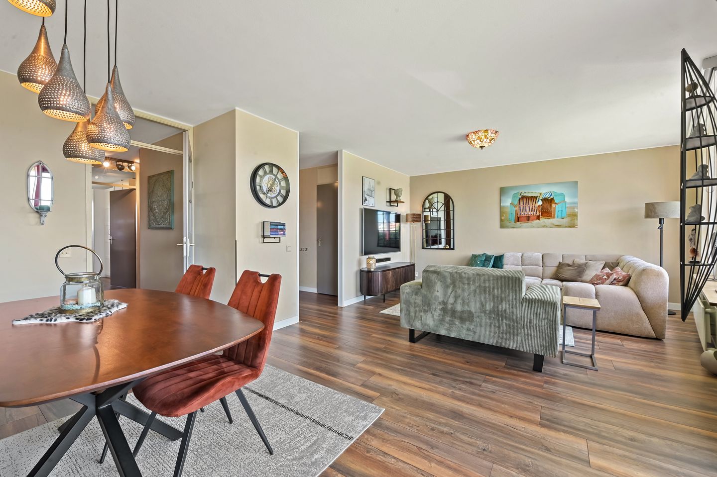 Photo 20 of Donker Curtiusstraat 206