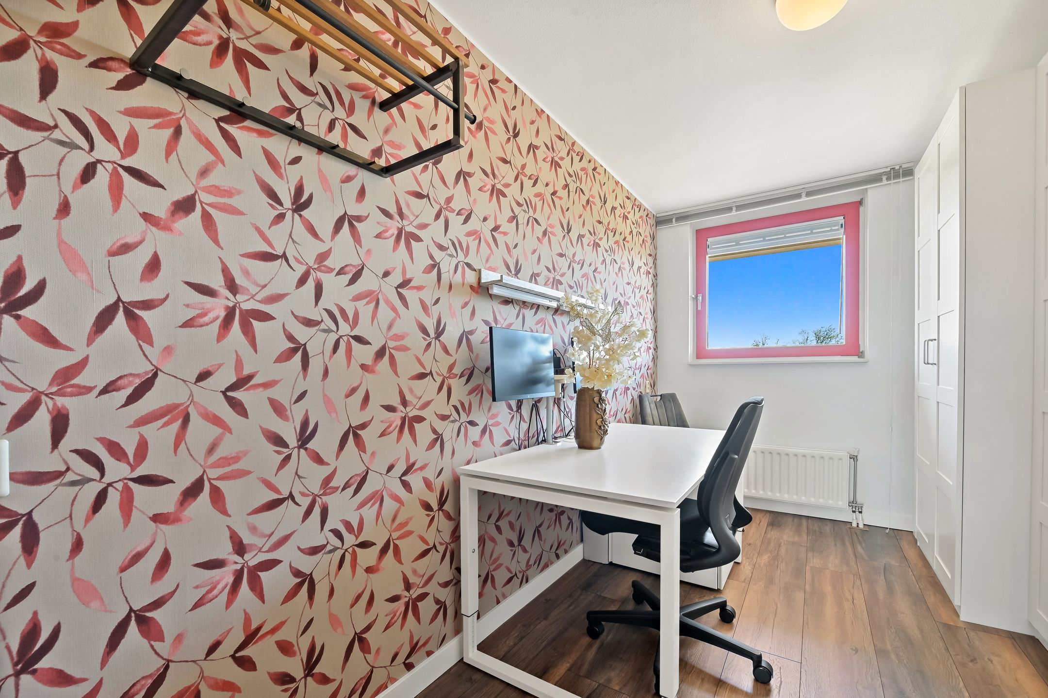 Photo 9 of Donker Curtiusstraat 206