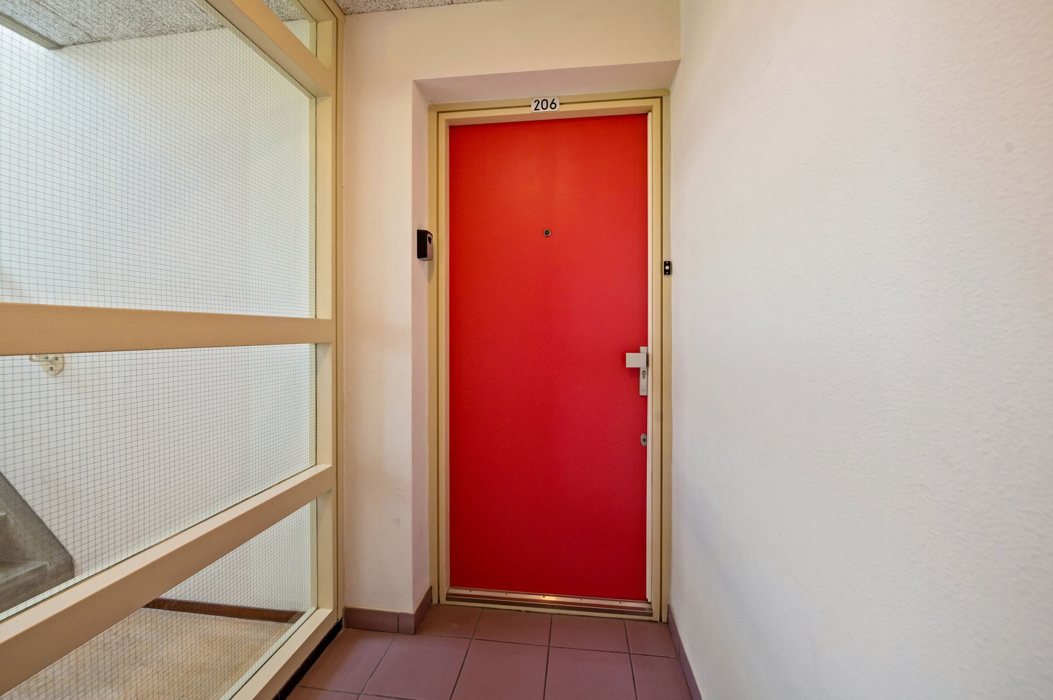 Photo 6 of Donker Curtiusstraat 206