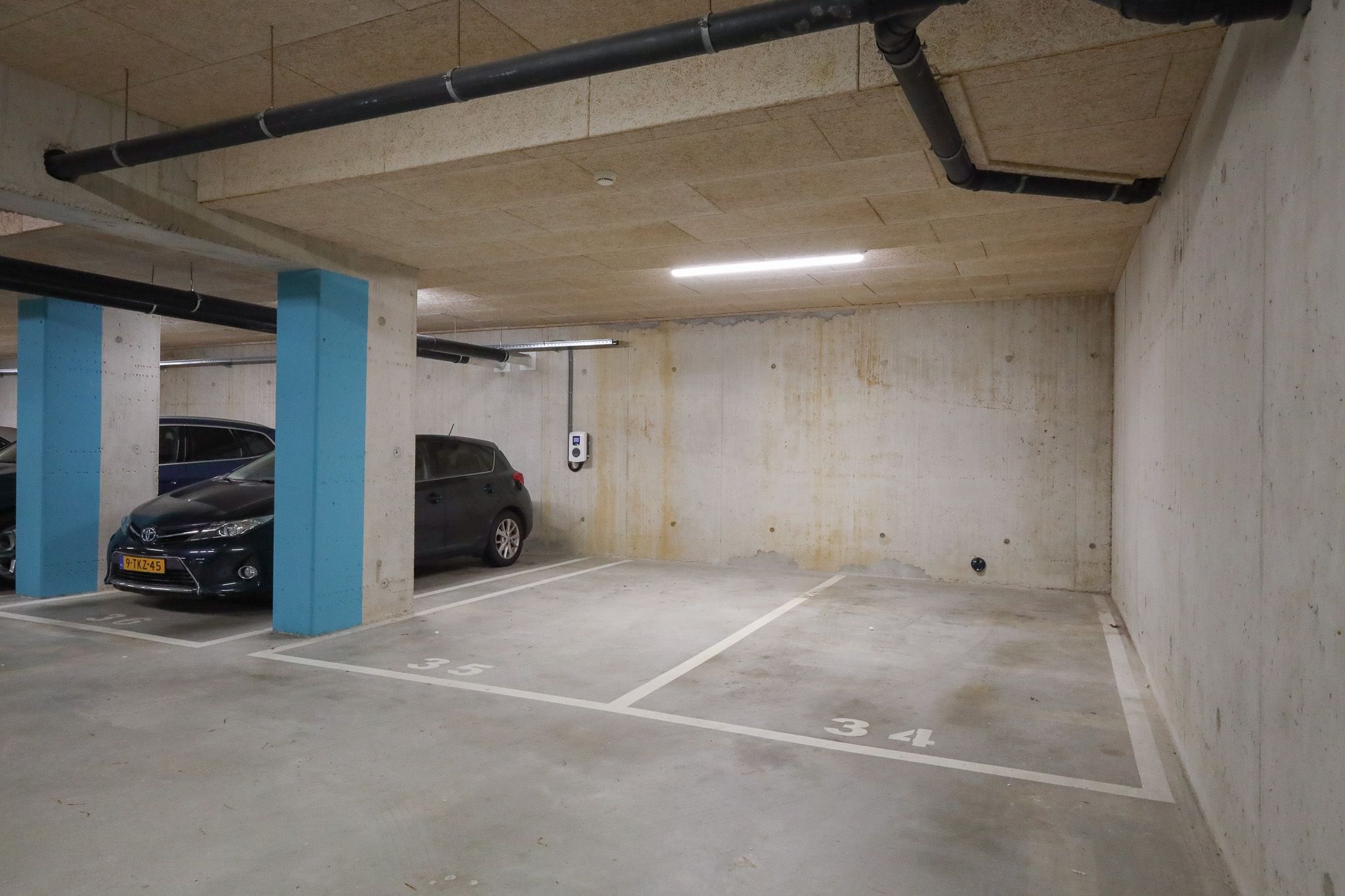 Photo 30 of Faas Wilkesstraat 327