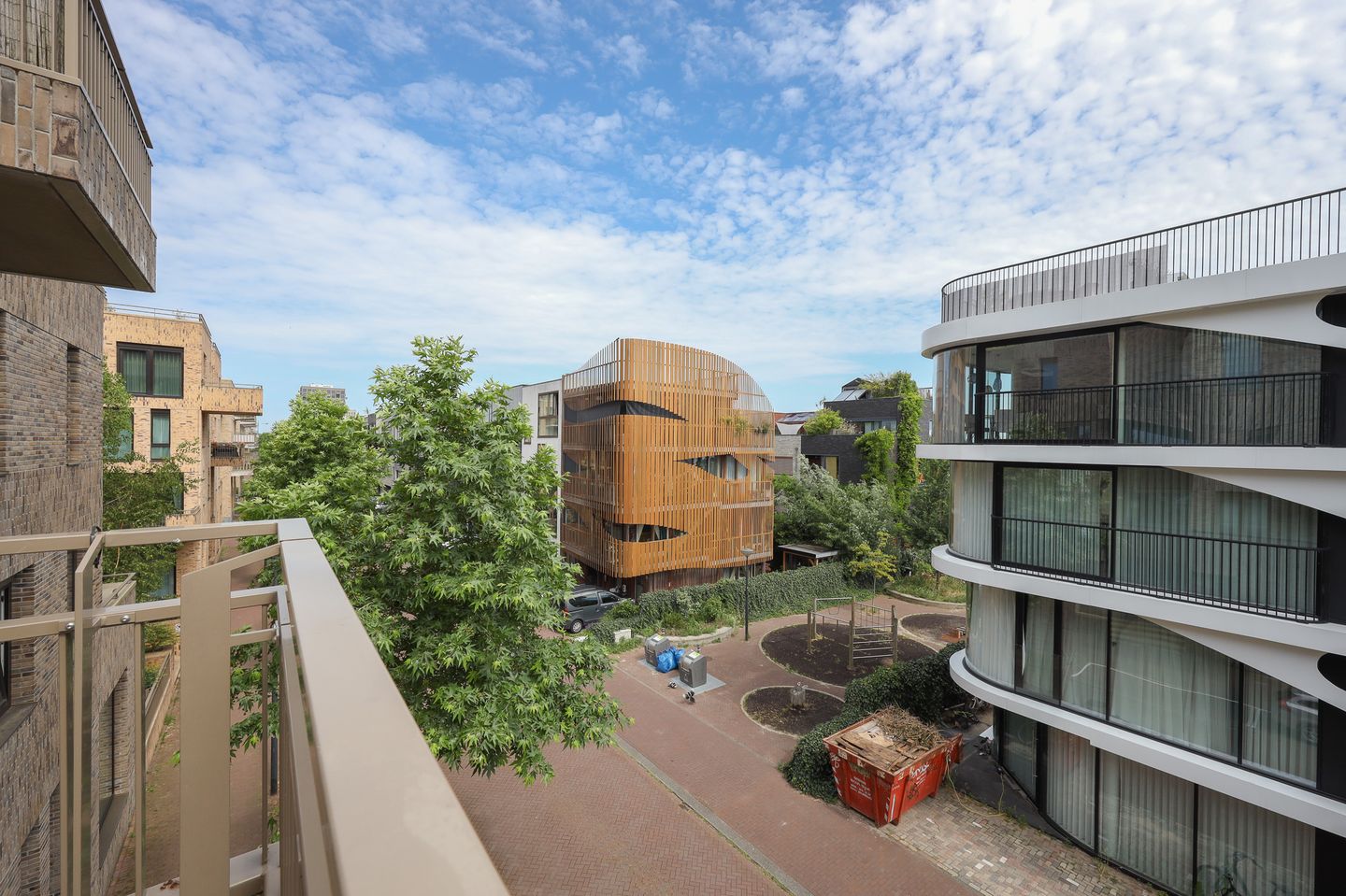 Photo 14 of Faas Wilkesstraat 327
