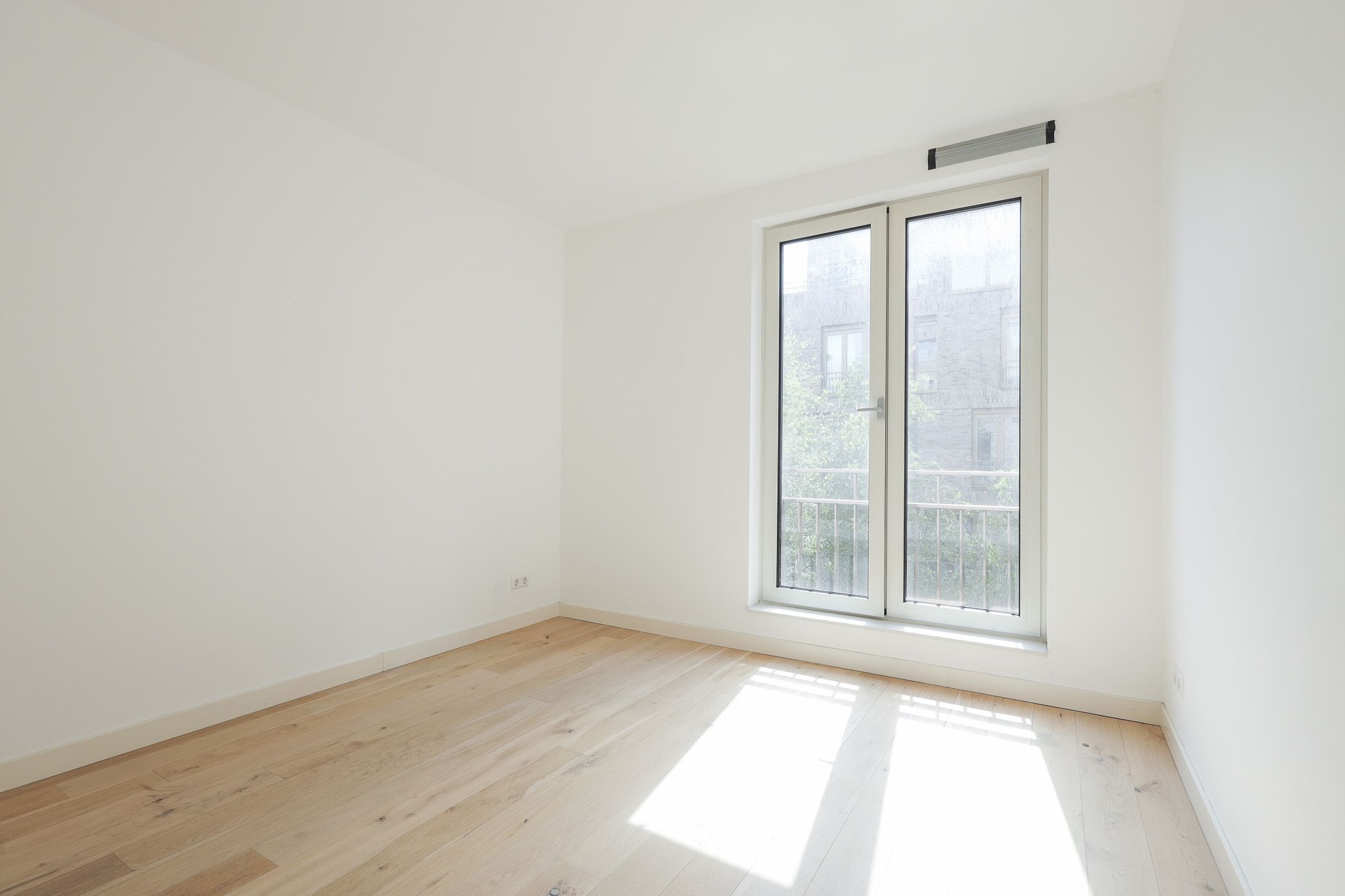 Photo 18 of Faas Wilkesstraat 327
