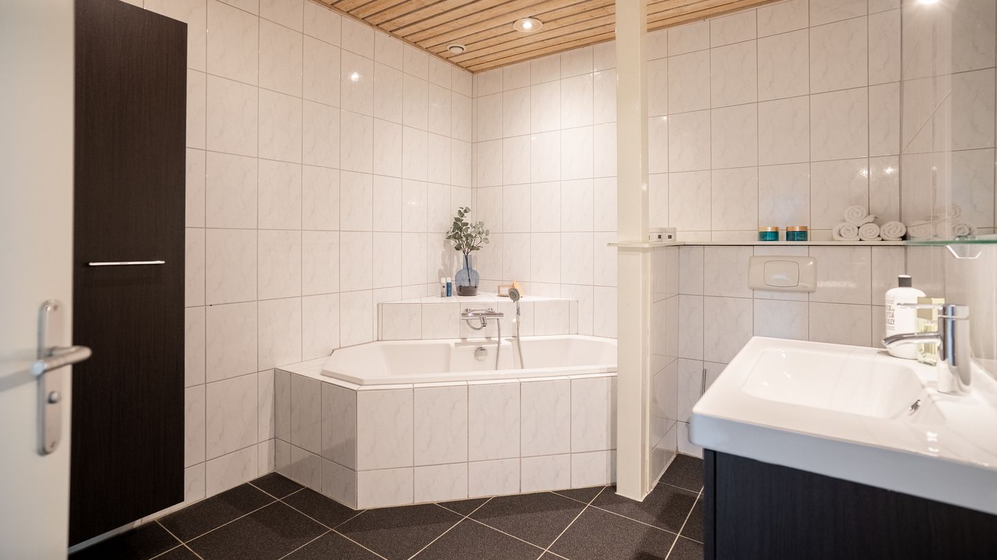 Photo 35 of Dokter Boomstraat 1-A