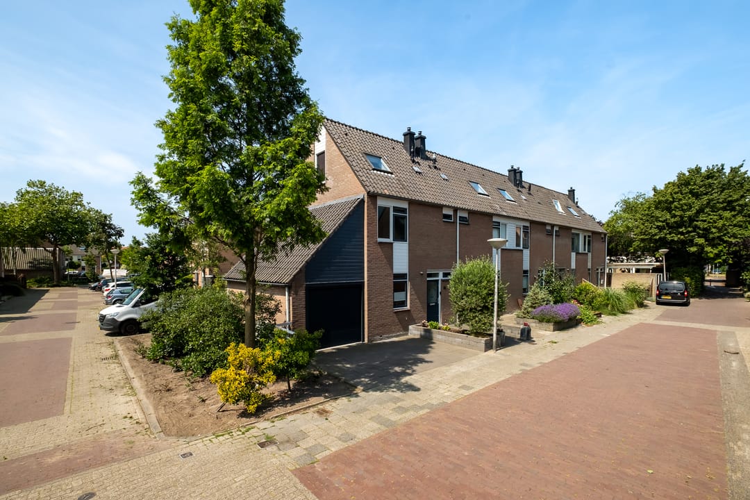 Foto 41 van Troelstrastraat 15
