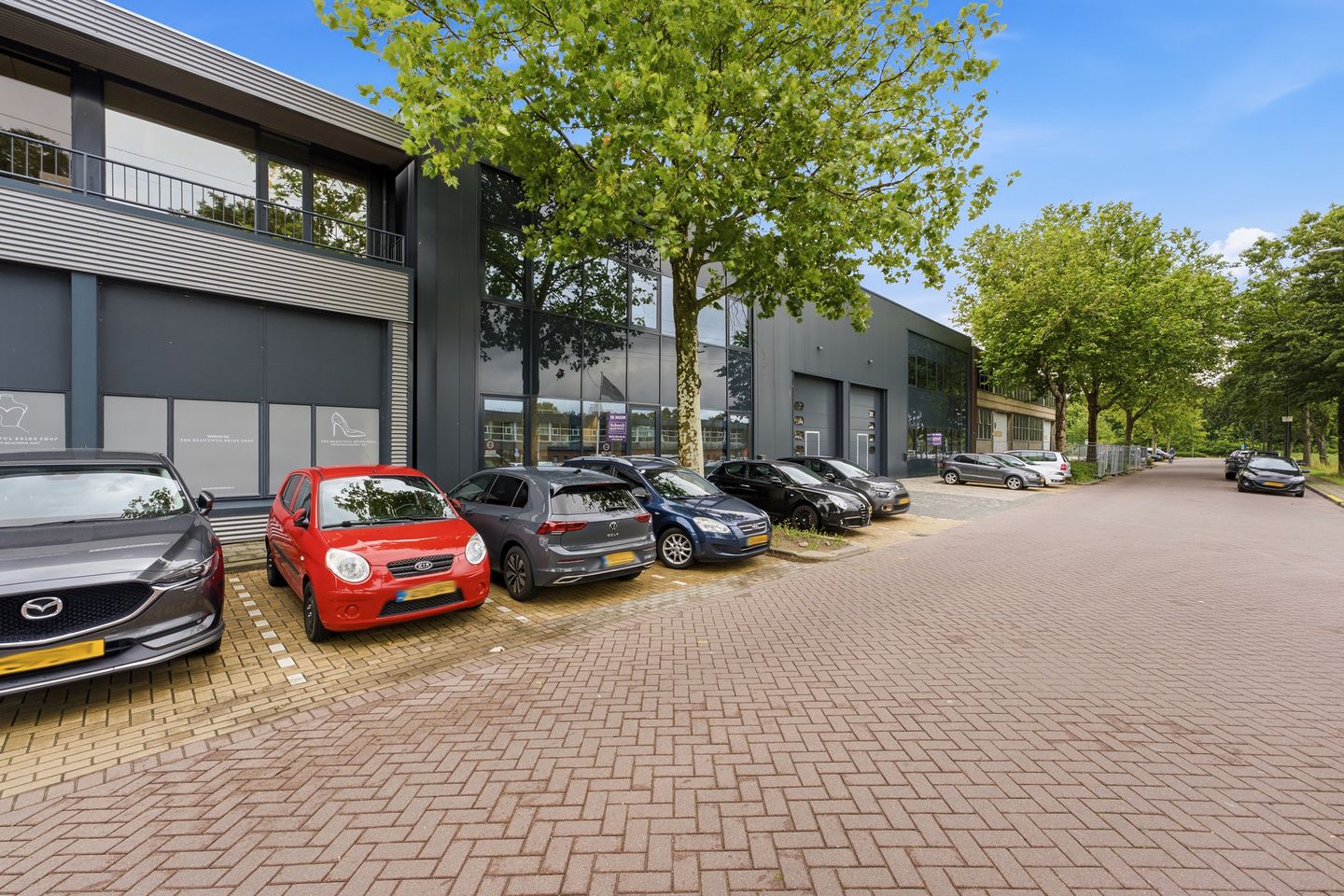 Bekijk foto 3 van Fokkerstraat 549