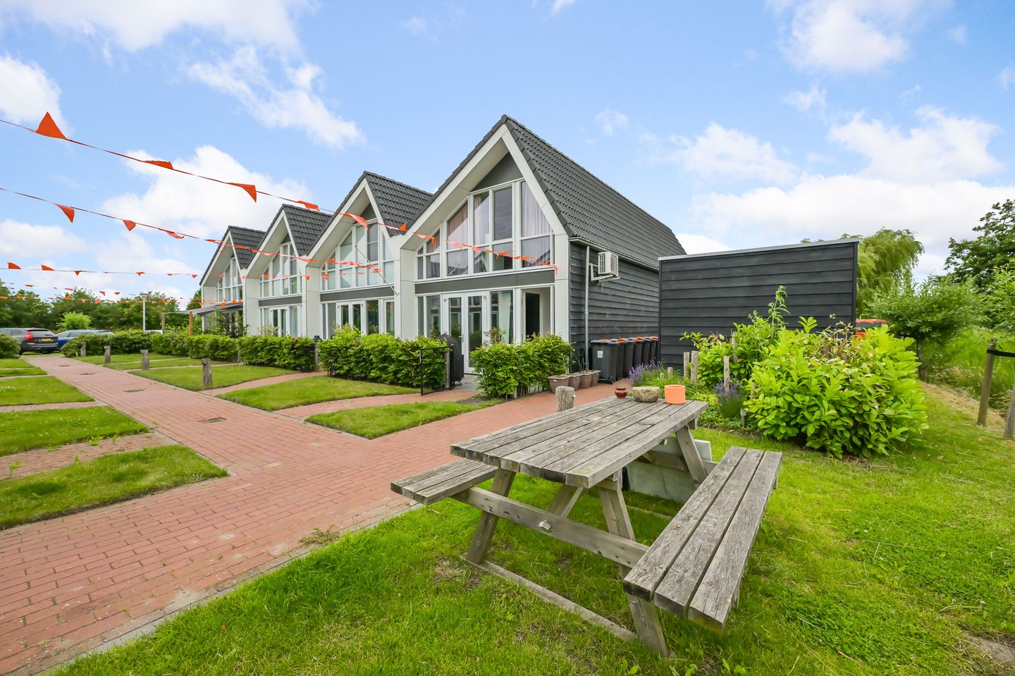 Photo 20 of Ambachtshof 16