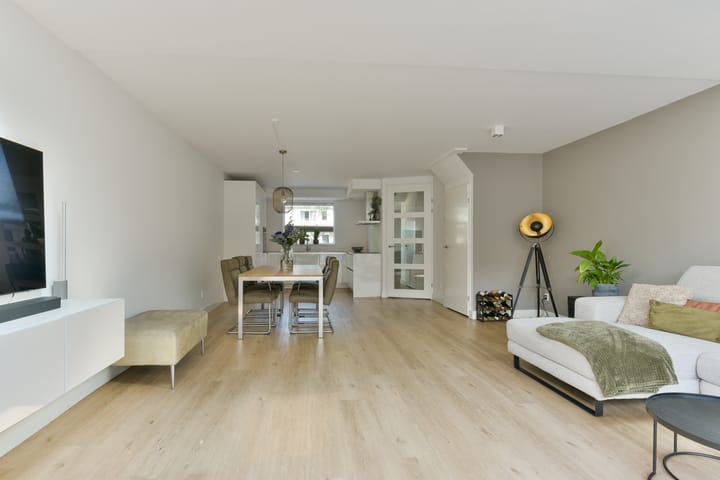 Tussenwoning te koop: Tabaksland 22, Hoevelaken