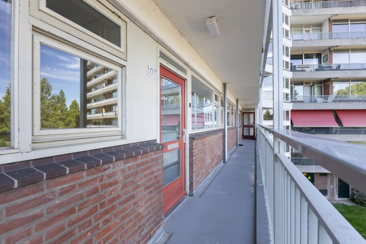 Foto 5 van Vrijheer van Eslaan 107