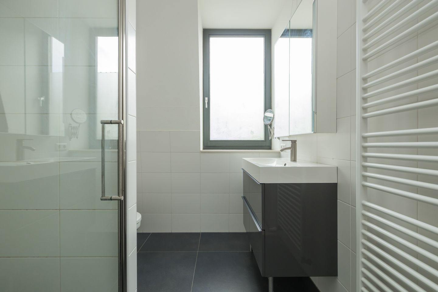 Photo 4 of Wagenaarstraat 42
