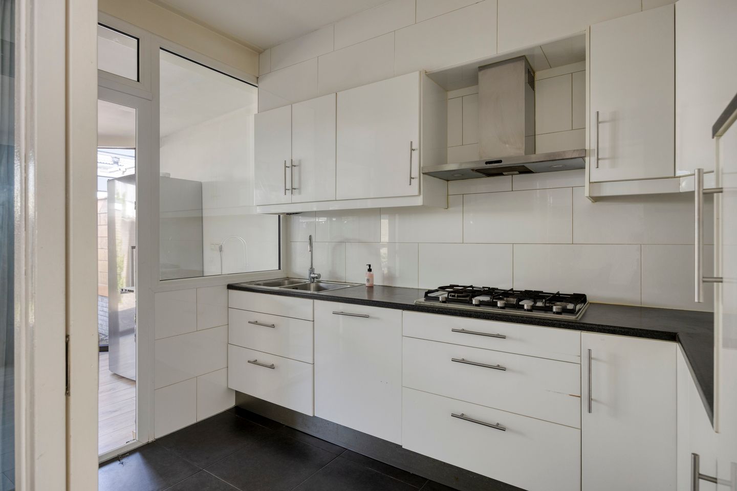 Photo 14 of Antoon Coolenlaan 41