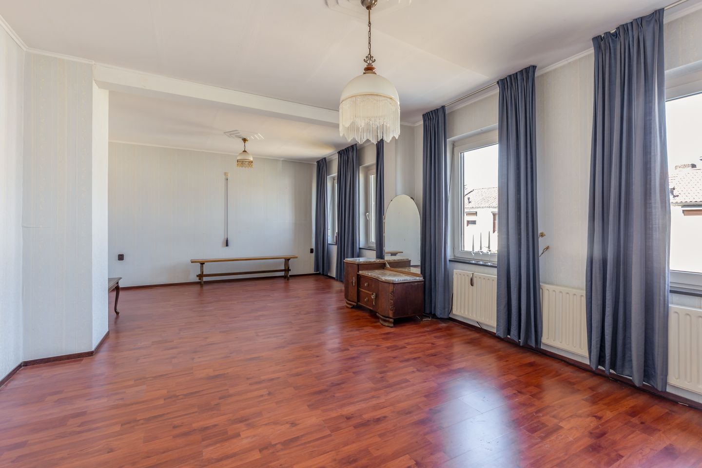 Photo 34 of Montfortstraat 33