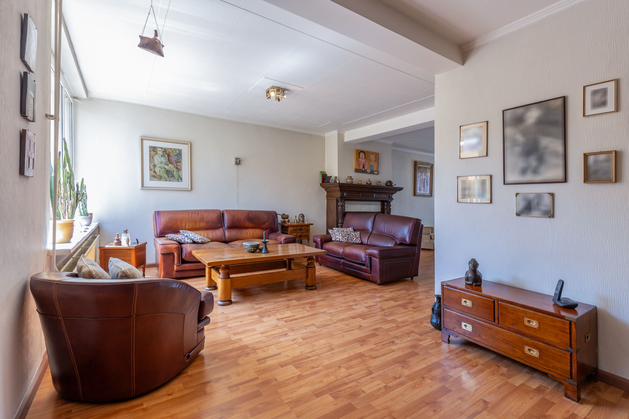 Photo 12 of Montfortstraat 33
