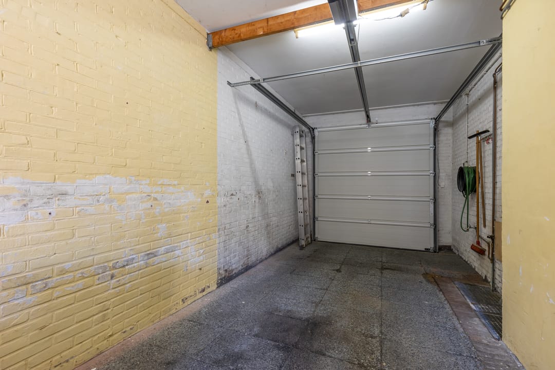 Photo 32 of Montfortstraat 33