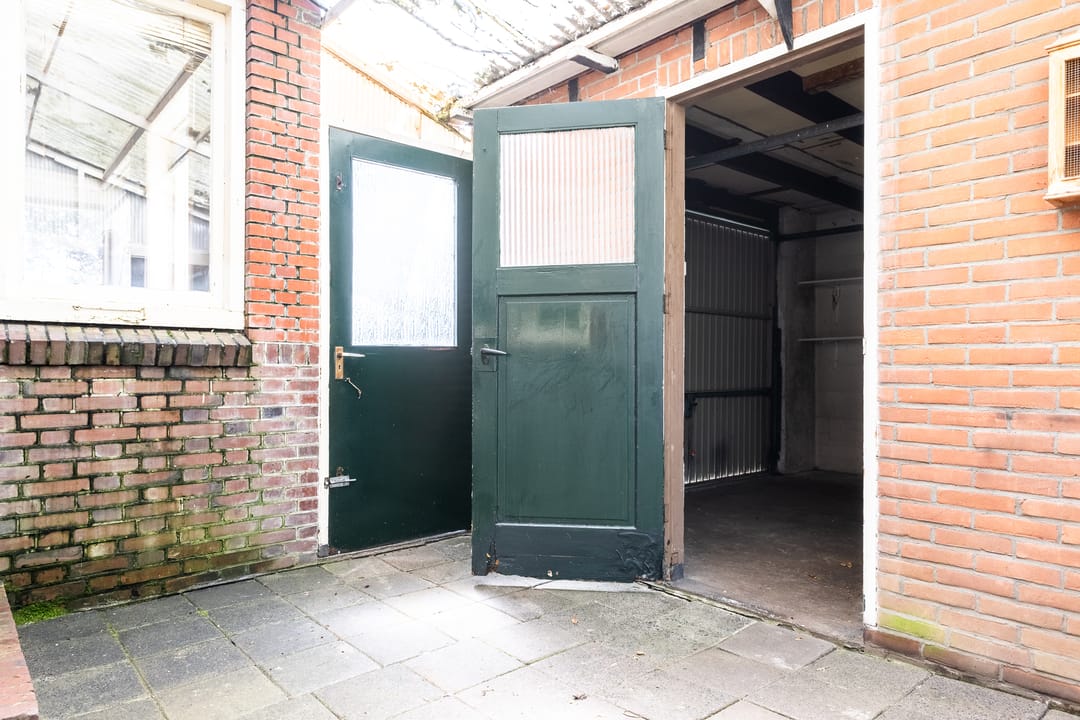 Photo 37 of Torenstraat 47